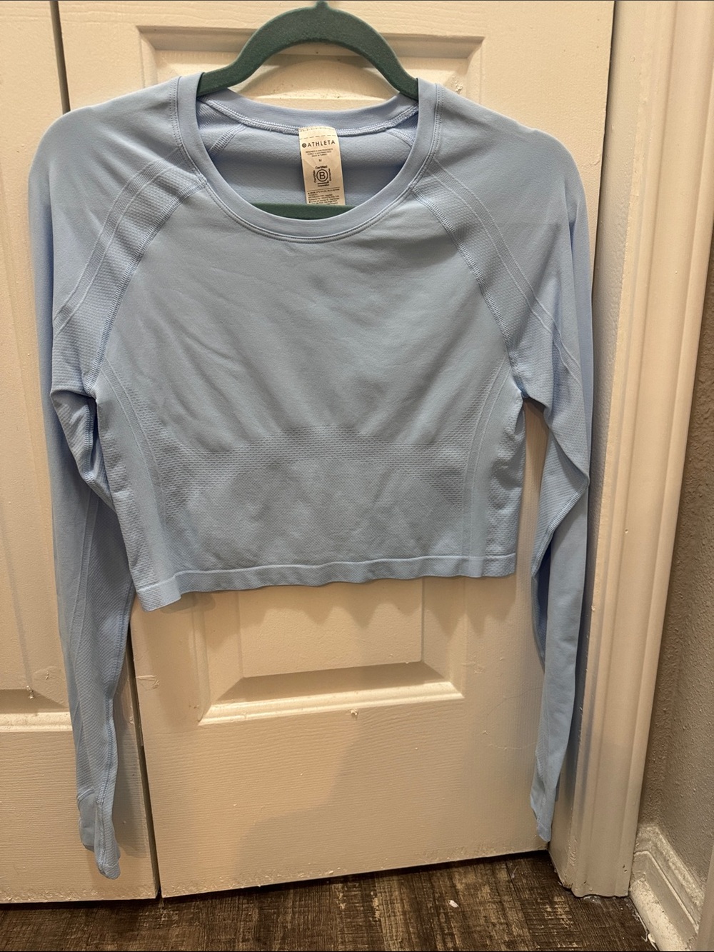 Athleta Pale Blue Long-Sleeve Cropped Athletic Top- Women’s Size M